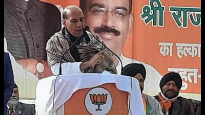 Defence minister Rajnath Singh mounted another attack on Congress leader Rahul Gandhi on Friday accusing him of misreporting the death toll from the Galwan valley clash. Defence minister Rajnath Singh mounted another attack on Congress leader Rahul Gandhi on Friday accusing him of misreporting the death toll from the Galwan valley clash.
