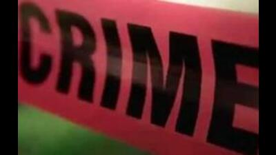 The accused was arrested near the Hallomajra Light Point, Chandigarh, by the police on Thursday for possessing a sharp knife. A case under the Arms Act was registered against him. (HT Photo/ Representational image)