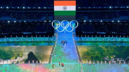 Skier Arif Khan carries Indian flag at the Winter Olympics opening ceremony(Twitter)