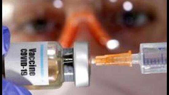 Pune district reported 4,029 new Covid cases and 16 deaths due to the infection in the last 24 hours. (REUTERS (PIC FOR REPRESENTATION)) Pune district reported 4,029 new Covid cases and 16 deaths due to the infection in the last 24 hours. (REUTERS (PIC FOR REPRESENTATION))