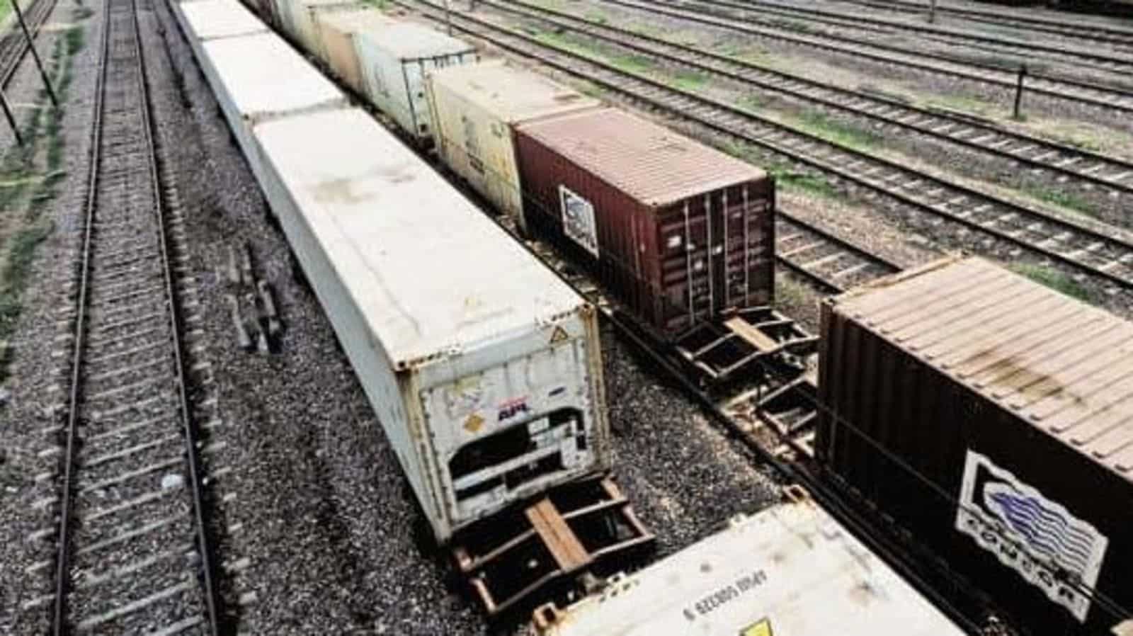 The countries emphasised the importance of speedily operationalising the MVA to “enable seamless movement between them for facilitating trade and people-to-people contact”. (HT file photo. Representative image) The countries emphasised the importance of speedily operationalising the MVA to “enable seamless movement between them for facilitating trade and people-to-people contact”. (HT file photo. Representative image)