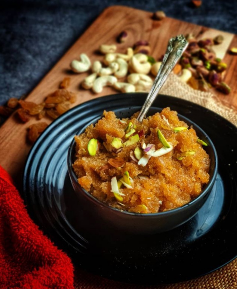 Kesar Halwa(Instagram/cookintower)