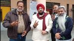 Congress leader KK Bawa coming out of mini-secretariat with party leader Bharat Bhushan Ashu and mayor Balkar Sandhu, after withdrawing his nominations in Ludhiana on Friday. (Gurpreet Singh/HT)