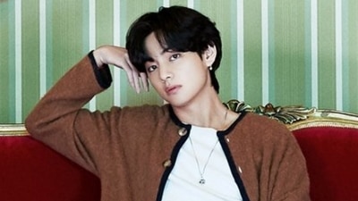 BTS's V aka Kim Taehyung on deleting stories from Instagram.