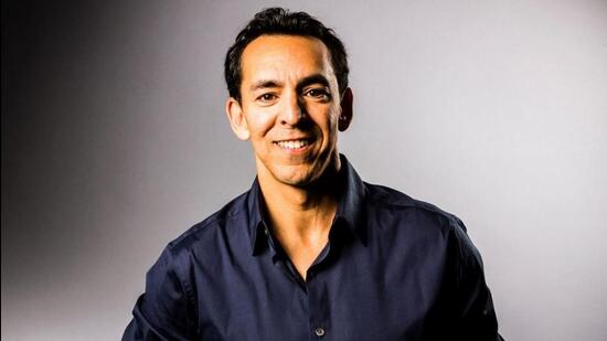 Yusuf Mehdi, Corporate Vice President - Modern Life, Search & Devices, Microsoft. Yusuf Mehdi, Corporate Vice President - Modern Life, Search & Devices, Microsoft.