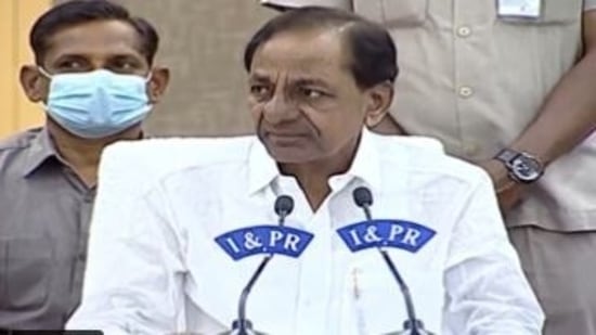 KCR broke the protocol by not going to the airport to receive PM Modi to Hyderabad on Saturday.&nbsp;