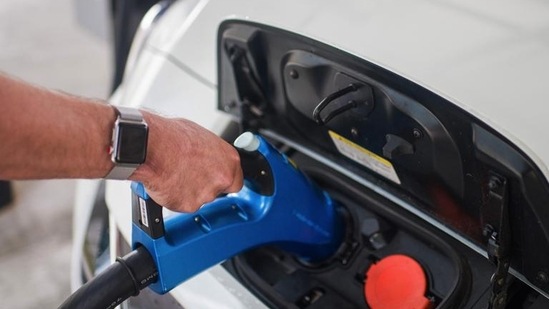 The Delhi government announced the Delhi EV policy in August 2020, with a vision to promote the adoption of electric vehicles and combat air pollution in the city. The Delhi government announced the Delhi EV policy in August 2020, with a vision to promote the adoption of electric vehicles and combat air pollution in the city.
