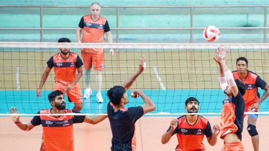 Hyderabad Black Hawks side during a training session.(Hyderabad Black Hawks) Hyderabad Black Hawks side during a training session.(Hyderabad Black Hawks)