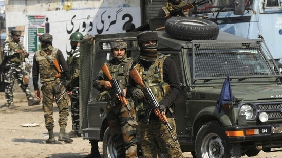 Security forces in Jammu and Kashmir have intensified counterterrorism operations in the valley following the targeted attacks on civilians.(HT File) Security forces in Jammu and Kashmir have intensified counterterrorism operations in the valley following the targeted attacks on civilians.(HT File)