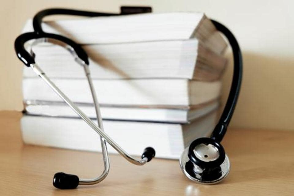 If the government quota seats are less than 50 per cent of total sanctioned seats, the remaining candidates would avail the benefit of having to pay a fee equivalent to that in government medical colleges, based purely on merit, the February 3 memo stated. (Getty Images/iStockphoto) If the government quota seats are less than 50 per cent of total sanctioned seats, the remaining candidates would avail the benefit of having to pay a fee equivalent to that in government medical colleges, based purely on merit, the February 3 memo stated. (Getty Images/iStockphoto)