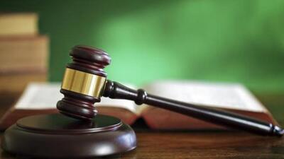 The Ludhiana District Consumer Disputes Redressal Commission ordered Reliance Retail Limited to pay ₹2,500 compensation to a complainant for failing to offer a replacement or refund for a pair of defective earphones in the warranty period. (iStockphoto) The Ludhiana District Consumer Disputes Redressal Commission ordered Reliance Retail Limited to pay ₹2,500 compensation to a complainant for failing to offer a replacement or refund for a pair of defective earphones in the warranty period. (iStockphoto)