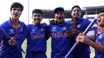 India U19 players after winning the U19 World Cup 2022
