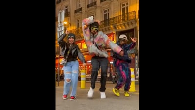A screengrab from the video where a French man and his friends dance to Kacha Badam. (instagram/@jikamanu) A screengrab from the video where a French man and his friends dance to Kacha Badam. (instagram/@jikamanu)