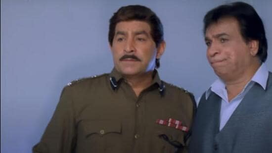 Actor Dalip Tahil played the role of Sanjay Path “S.P.” Malhotra, the father of the twins Raja and Prem in Judwaa.