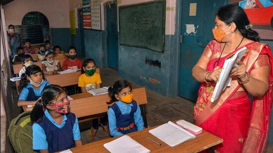 In new guidelines, Bihar schools have been asked to resume teaching for students of up to classes eight with half of the capacity. However, classes from nine and above will function normally. (PTI PHOTO.)
