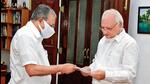 Chief minister Pinarayi Vijayan, who returned to the state on Saturday after week-long visit to the United Arab Emirates, called on the governor on Sunday and held one-hour discussion on the ordinance. (HT Photo) Chief minister Pinarayi Vijayan, who returned to the state on Saturday after week-long visit to the United Arab Emirates, called on the governor on Sunday and held one-hour discussion on the ordinance. (HT Photo)