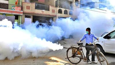 The corporations have recovered fines worth ₹31,800 in 121 cases with maximum penalty being imposed in the central zone (60 cases) and the south zone (50 cases). (HT Archive) The corporations have recovered fines worth ₹31,800 in 121 cases with maximum penalty being imposed in the central zone (60 cases) and the south zone (50 cases). (HT Archive)