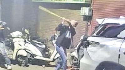 A video grab of the purported clash between supporters of Simarjit Bains and Kamaljit Karwal on Daba road in Ludhiana on Monday evening. (HT Photo)