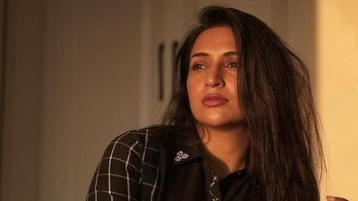 Divyanka Tripathi replied to a person on Twitter. Divyanka Tripathi replied to a person on Twitter.