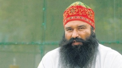 Sirsa-based Dera Sacha Sauda head Gurmeet Ram Rahim. (HT file) Sirsa-based Dera Sacha Sauda head Gurmeet Ram Rahim. (HT file)