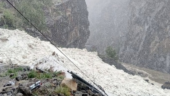 Specialised teams have been airlifted to assist in rescue operations, a source told news agency PTI. (File photo. Representative image) Specialised teams have been airlifted to assist in rescue operations, a source told news agency PTI. (File photo. Representative image)