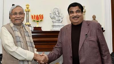 Bihar chief minister Nitish Kumar and Union minister Nitin Gadkari will inaugurate the bridge. (PTI/File) Bihar chief minister Nitish Kumar and Union minister Nitin Gadkari will inaugurate the bridge. (PTI/File)