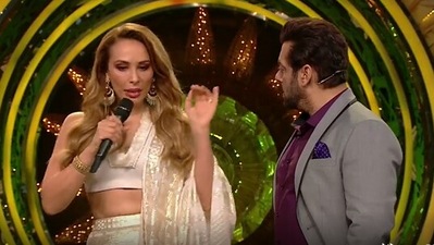 Iulia Vantur, Salman Khan on sets of Bigg Boss 15.&nbsp; (YouTube)