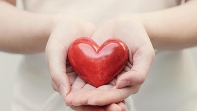 Taking care of your heart can at times be about embracing the right lifestyle changes and getting rid of toxic habits that might be stressing you out or making you feel negative. A healthy heart is crucial to your overall health. "The major secret to getting fit and tracking your fitness, your heart rate (also known as your pulse) refers to how many times your heart beats per minute," says Ayurveda expert Dr Nikita Kohli. (Getty Images/iStockphoto) Taking care of your heart can at times be about embracing the right lifestyle changes and getting rid of toxic habits that might be stressing you out or making you feel negative. A healthy heart is crucial to your overall health. "The major secret to getting fit and tracking your fitness, your heart rate (also known as your pulse) refers to how many times your heart beats per minute," says Ayurveda expert Dr Nikita Kohli. (Getty Images/iStockphoto)