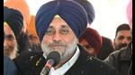 The last-minute exit of the incumbent Congress MLA Raminder Awla from the electoral fray has made the contest in the high-stake Jalalabad constituency easier for Shiromani Akali Dal (SAD) president Sukhbir Singh Badal.