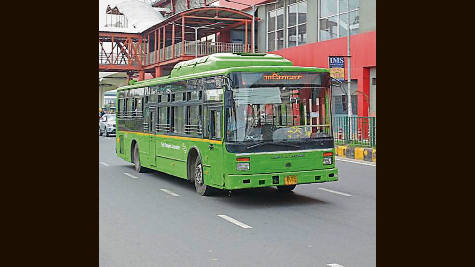 Eicher electric deals bus