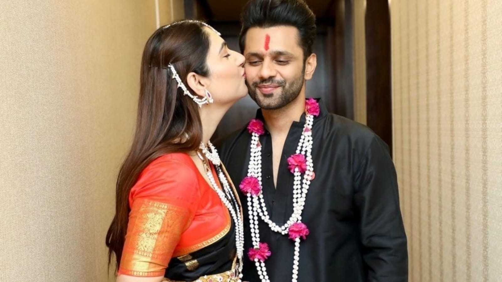 Disha Parmar shares a kiss with Rahul Vaidya in black silk saree and traditional jewels: See throwback pics