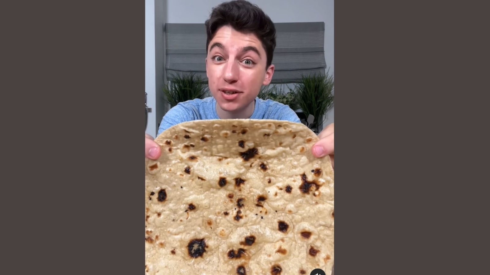 American chef makes roti, eats it with ghee. Video impresses netizens