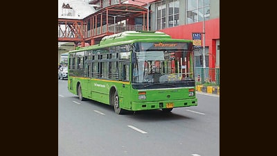 In September 2020, the Centre had sanctioned 80 electric buses for the UT under Phase II of the Faster Adoption and Manufacturing of (Hybrid &) Electric Vehicles in India (FAME India) Scheme. The Volvo Eicher firm will provide the second lot of 40 electric buses by July this year. (HT File Photo/ Representational image)