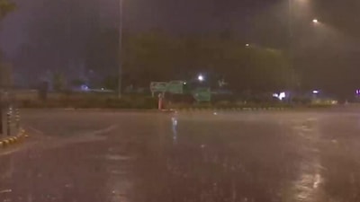 Light rain lashed parts of Delhi on Wednesday morning (ANI)