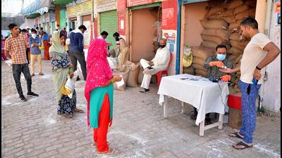 The Aam Aadmi Party government in Delhi introduced the doorstep delivery of public services scheme in September 2018. Under the scheme, 100 services are delivered at the doorstep of the citizens. The government claimed that no citizen of Delhi would have to stand in queues for the services listed under the scheme. (Representative image/ANI) The Aam Aadmi Party government in Delhi introduced the doorstep delivery of public services scheme in September 2018. Under the scheme, 100 services are delivered at the doorstep of the citizens. The government claimed that no citizen of Delhi would have to stand in queues for the services listed under the scheme. (Representative image/ANI)