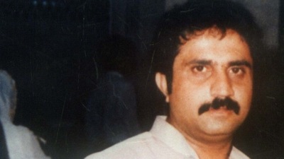 Mirchi, an aide of Dawood Ibrahim, was involved in drug trafficking and extortion for the underworld don before his death in the UK in August 2013. (HT File) Mirchi, an aide of Dawood Ibrahim, was involved in drug trafficking and extortion for the underworld don before his death in the UK in August 2013. (HT File)