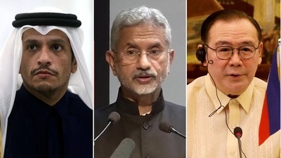 From left: Qatar foreign minister Sheikh Mohammed bin Abdulrahman Al-Thani, EAM S Jaishankar and Philippine foreign secretary Teodoro Locsin. From left: Qatar foreign minister Sheikh Mohammed bin Abdulrahman Al-Thani, EAM S Jaishankar and Philippine foreign secretary Teodoro Locsin.