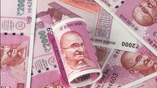 Officials in the EPFO, Ludhiana, department appealed to pensioners to share their grievances two days prior to the scheduled date of the court on the Whatsapp number 7719642517. (Representative Photo/HT Files)