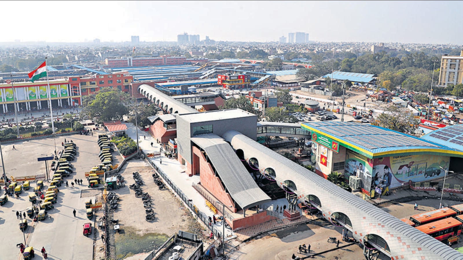 Ndls Railway Station To Delhi Airport Skywalk to link Ajmeri Gate side of NDLS with Delhi Metro stations