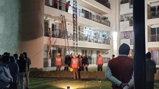 According to news agency PTI, the roof of an apartment at Cintels Paradiso housing complex came down, triggering the collapse of floors in five or six or other flats below it.