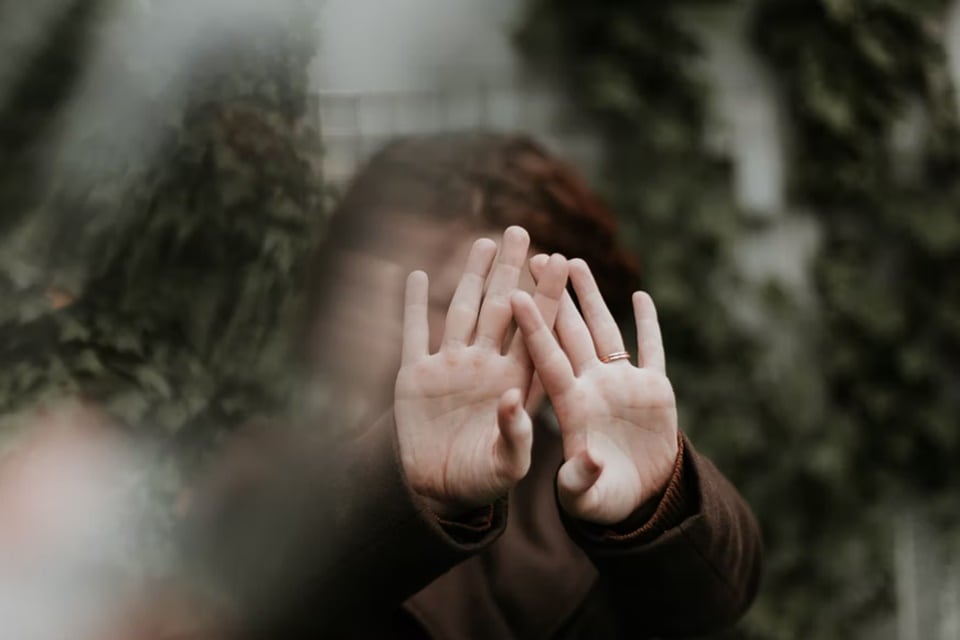 For many people living with tinnitus, the non-stop ringing or buzzing sounds in the ears is a major cause of distress.(Unsplash) For many people living with tinnitus, the non-stop ringing or buzzing sounds in the ears is a major cause of distress.(Unsplash)