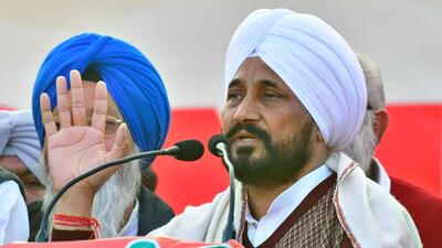 Punjab CM Charanjit Singh Channi addressing a rally at Gill assembly segment in Ludhiana, ahead of the Punjab polls, on Friday. (HT Photo) Punjab CM Charanjit Singh Channi addressing a rally at Gill assembly segment in Ludhiana, ahead of the Punjab polls, on Friday. (HT Photo)