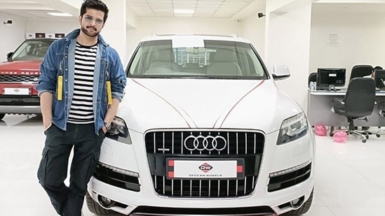 Bigg Boss fame Raqesh Bapat brings home new Audi Q7 worth over ₹80 lakh