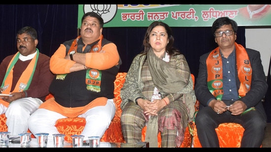 Former SAD leaderanjeev Chaudhary is the president of Arora Market Shopkeepers Association in Chaura Bazar, while anjeev Chaudhary had fought civic body polls from Ward 61 in Ludhiana. (HT photo)