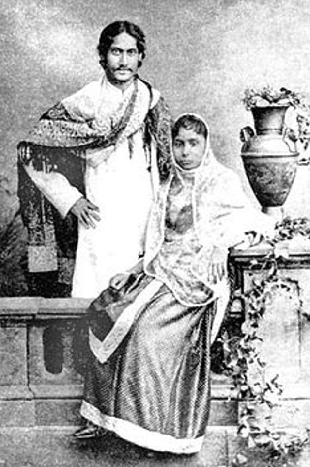Rabindranath Tagore and his wife, Mrinalini Devi, in a photograph taken circa 1883. (Wikimedia Commons) Rabindranath Tagore and his wife, Mrinalini Devi, in a photograph taken circa 1883. (Wikimedia Commons)