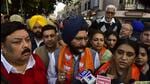 BJP candidate from Amritsar East constituency Jagmohan Singh Raju stages a protest at the Hall Gate in Amritsar on Saturday. He alleged that former minister Bikram Singh Majithia was behind this. (Sameer Sehgal /HT)