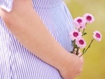 Watch out for these warning signs that indicate complications in pregnancy Watch out for these warning signs that indicate complications in pregnancy 