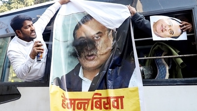 Protests against Himanta Biswa in New Delhi following his comment on Rahul Gandhi's parentage. (ANI) Protests against Himanta Biswa in New Delhi following his comment on Rahul Gandhi's parentage. (ANI)