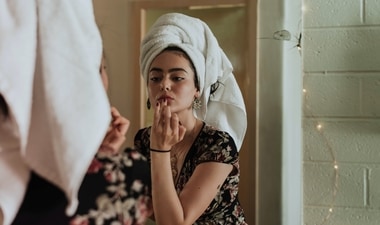 Valentine's Day 2022: Skincare tips to make him fall in love with you again (Photo by kevin laminto on Unsplash ) Valentine's Day 2022: Skincare tips to make him fall in love with you again (Photo by kevin laminto on Unsplash )