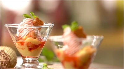 Valentine's Day 2022 recipe: Ditch chocolates box, whip up Strawberry Trifle (Chef Ranveer Brar)